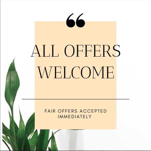 Happy Poshing!💗 - Picture 1 of 1